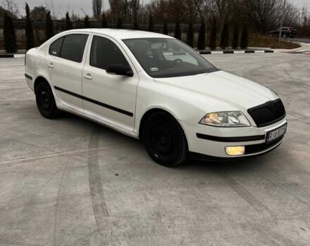 Білий Шкода Октавія, об'ємом двигуна 0 л та пробігом 400 тис. км за 2550 $, фото 1 на Automoto.ua