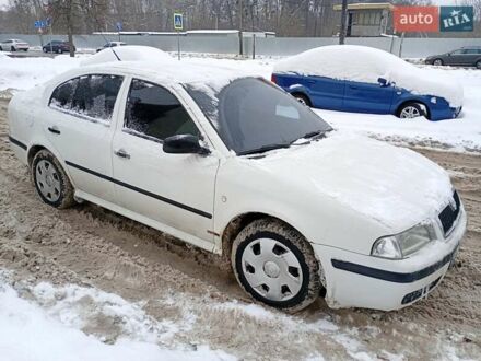 Білий Шкода Октавія, об'ємом двигуна 1.6 л та пробігом 289 тис. км за 4300 $, фото 1 на Automoto.ua