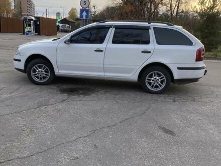 Белый Шкода Октавия, объемом двигателя 1.6 л и пробегом 261 тыс. км за 5950 $, фото 1 на Automoto.ua