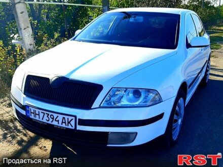 Білий Шкода Октавія, об'ємом двигуна 1.9 л та пробігом 323 тис. км за 5000 $, фото 1 на Automoto.ua