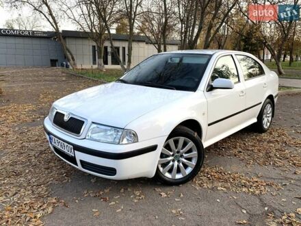 Шкода Октавия 2006 в Кривом Роге на Automoto.ua Белый Шкода Октавия, объемом двигателя 1.6 л и пробегом 187 тыс. км за 4800 $, фото 1 на Automoto.ua