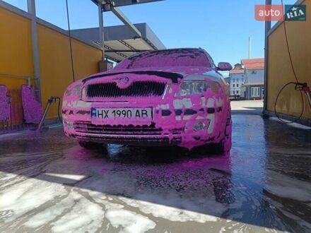 Белый Шкода Октавия, объемом двигателя 1.9 л и пробегом 277 тыс. км за 5500 $, фото 1 на Automoto.ua