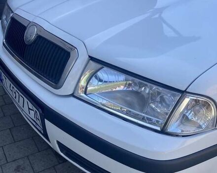 Белый Шкода Октавия, объемом двигателя 1.9 л и пробегом 256 тыс. км за 6100 $, фото 1 на Automoto.ua