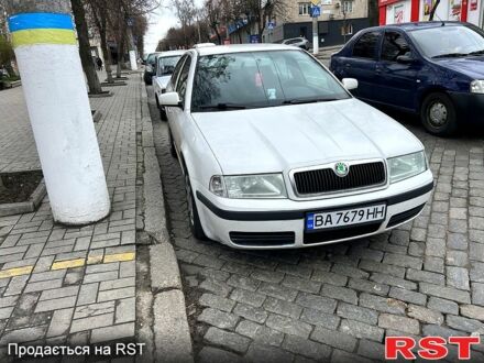 Шкода Октавия 2007 в Кропивницком (Кировограде) на Automoto.ua Белый Шкода Октавия, объемом двигателя 19 л и пробегом 380 тыс. км за 5250 $, фото 1 на Automoto.ua
