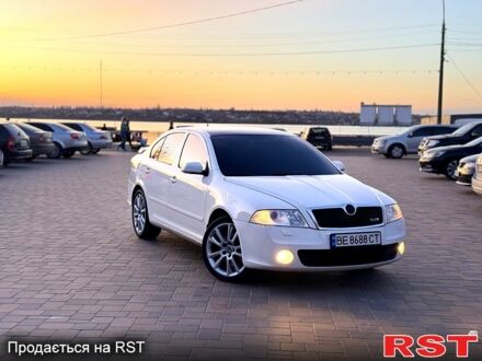Шкода Октавия 2007 в Николаеве на Automoto.ua Белый Шкода Октавия, объемом двигателя 2 л и пробегом 290 тыс. км за 5999 $, фото 1 на Automoto.ua
