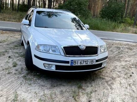Шкода Октавия 2007 в Полтаве на Automoto.ua Белый Шкода Октавия, объемом двигателя 1.6 л и пробегом 248 тыс. км за 6300 $, фото 1 на Automoto.ua
