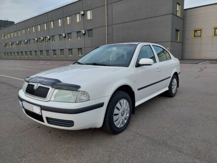 Шкода Октавия 2007 в Киеве на Automoto.ua Белый Шкода Октавия, объемом двигателя 1.6 л и пробегом 273 тыс. км за 4500 $, фото 1 на Automoto.ua