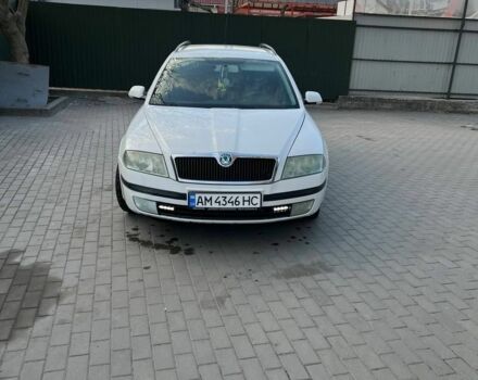 Белый Шкода Октавия, объемом двигателя 1.9 л и пробегом 270 тыс. км за 3750 $, фото 1 на Automoto.ua