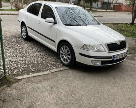 Белый Шкода Октавия, объемом двигателя 1.9 л и пробегом 348 тыс. км за 5500 $, фото 1 на Automoto.ua