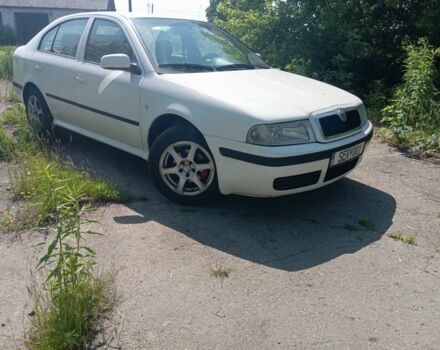 Белый Шкода Октавия, объемом двигателя 1.6 л и пробегом 290 тыс. км за 5300 $, фото 1 на Automoto.ua