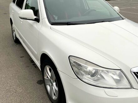 Шкода Октавия 2008 в Буче на Automoto.ua Белый Шкода Октавия, объемом двигателя 1.6 л и пробегом 165 тыс. км за 7800 $, фото 1 на Automoto.ua