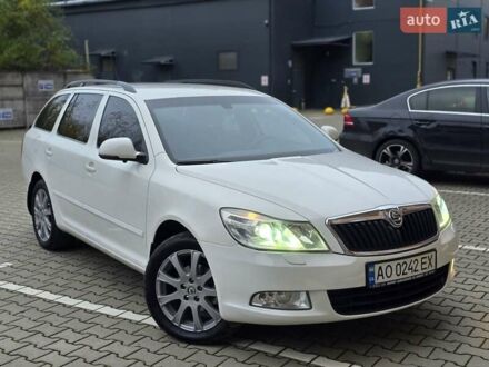 Белый Шкода Октавия, объемом двигателя 1.6 л и пробегом 268 тыс. км за 9500 $, фото 1 на Automoto.ua