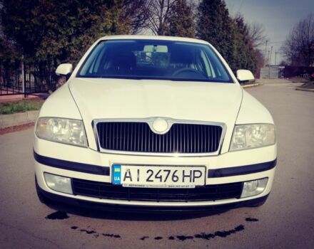 Белый Шкода Октавия, объемом двигателя 1.6 л и пробегом 256 тыс. км за 5900 $, фото 1 на Automoto.ua