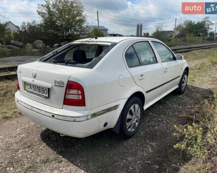 Белый Шкода Октавия, объемом двигателя 1.6 л и пробегом 200 тыс. км за 2350 $, фото 1 на Automoto.ua