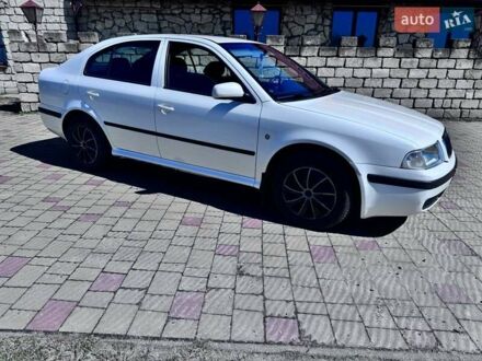 Шкода Октавия 2008 в Золочев на Automoto.ua Белый Шкода Октавия, объемом двигателя 1.6 л и пробегом 322 тыс. км за 4900 $, фото 1 на Automoto.ua