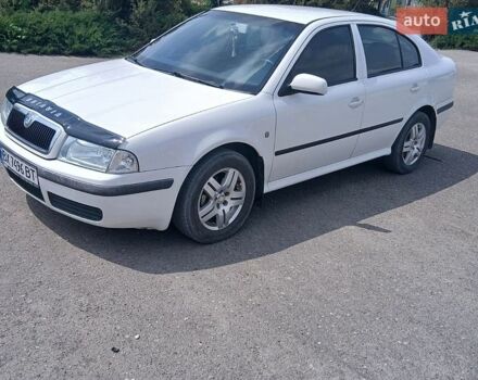Белый Шкода Октавия, объемом двигателя 1.6 л и пробегом 280 тыс. км за 4400 $, фото 1 на Automoto.ua