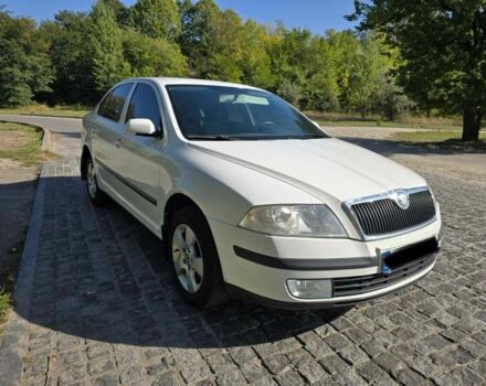 Білий Шкода Октавія, об'ємом двигуна 1.9 л та пробігом 244 тис. км за 5600 $, фото 1 на Automoto.ua
