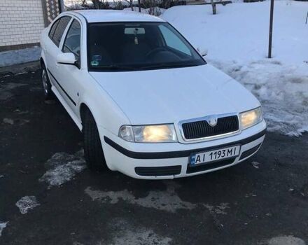 Белый Шкода Октавия, объемом двигателя 1.6 л и пробегом 354 тыс. км за 4700 $, фото 1 на Automoto.ua