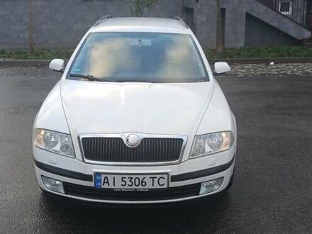 Белый Шкода Октавия, объемом двигателя 1.6 л и пробегом 236 тыс. км за 6500 $, фото 1 на Automoto.ua