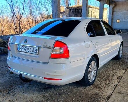 Белый Шкода Октавия, объемом двигателя 1.6 л и пробегом 290 тыс. км за 7500 $, фото 1 на Automoto.ua