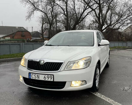 Белый Шкода Октавия, объемом двигателя 1.4 л и пробегом 217 тыс. км за 6300 $, фото 1 на Automoto.ua
