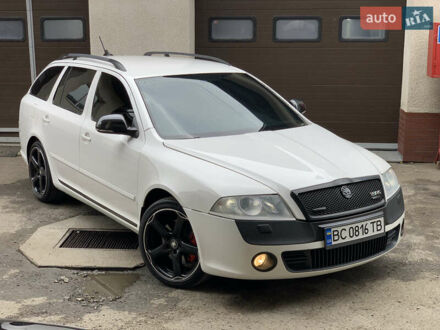 Шкода Октавія 2009 у Івано-Франківську на Automoto.ua Білий Шкода Октавія, об'ємом двигуна 2 л та пробігом 257 тис. км за 6950 $, фото 1 на Automoto.ua