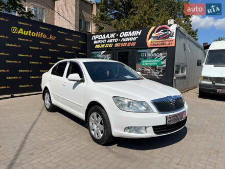 Белый Шкода Октавия, объемом двигателя 1.6 л и пробегом 224 тыс. км за 7700 $, фото 1 на Automoto.ua