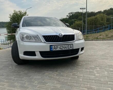 Белый Шкода Октавия, объемом двигателя 1.9 л и пробегом 200 тыс. км за 5800 $, фото 1 на Automoto.ua