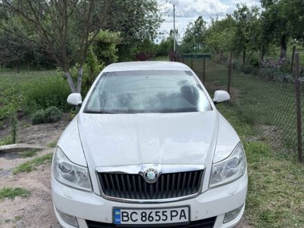 Білий Шкода Октавія, об'ємом двигуна 2 л та пробігом 271 тис. км за 7000 $, фото 1 на Automoto.ua