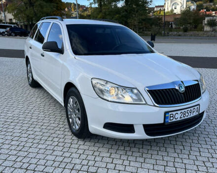 Білий Шкода Октавія, об'ємом двигуна 1.9 л та пробігом 254 тис. км за 6900 $, фото 1 на Automoto.ua