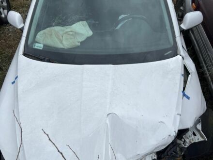 Білий Шкода Октавія, об'ємом двигуна 1.9 л та пробігом 200 тис. км за 4000 $, фото 1 на Automoto.ua