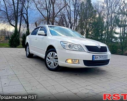 Білий Шкода Октавія, об'ємом двигуна 1.6 л та пробігом 155 тис. км за 7600 $, фото 1 на Automoto.ua