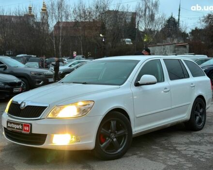 Белый Шкода Октавия, объемом двигателя 1.8 л и пробегом 316 тыс. км за 7290 $, фото 1 на Automoto.ua