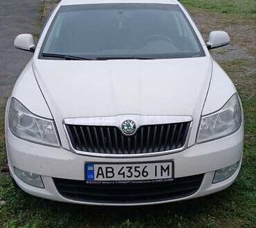 Шкода Октавия 2010 в Виннице на Automoto.ua Белый Шкода Октавия, объемом двигателя 1.8 л и пробегом 263 тыс. км за 8500 $, фото 1 на Automoto.ua