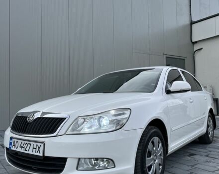 Белый Шкода Октавия, объемом двигателя 1.6 л и пробегом 248 тыс. км за 6999 $, фото 1 на Automoto.ua