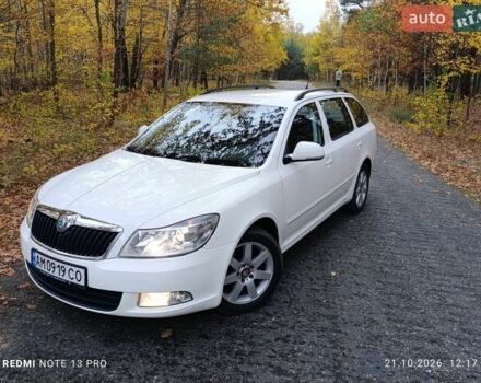 Белый Шкода Октавия, объемом двигателя 1.6 л и пробегом 308 тыс. км за 7400 $, фото 1 на Automoto.ua
