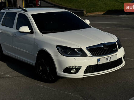 Белый Шкода Октавия, объемом двигателя 1.9 л и пробегом 360 тыс. км за 11000 $, фото 1 на Automoto.ua