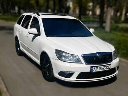 Шкода Октавия 2010 в Запорожье на Automoto.ua Белый Шкода Октавия, объемом двигателя 1.97 л и пробегом 302 тыс. км за 9000 $, фото 1 на Automoto.ua