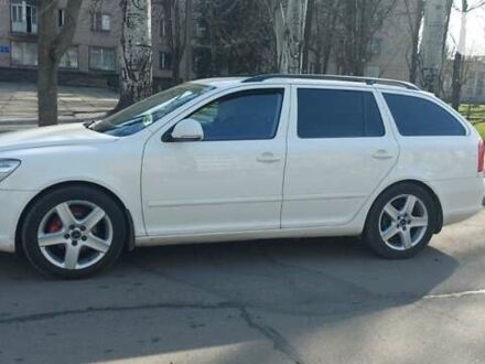 Белый Шкода Октавия, объемом двигателя 1.6 л и пробегом 285 тыс. км за 8200 $, фото 1 на Automoto.ua