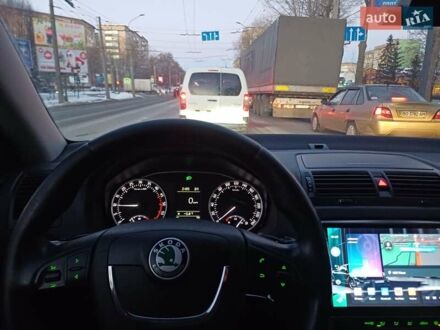 Белый Шкода Октавия, объемом двигателя 1.6 л и пробегом 313 тыс. км за 8700 $, фото 1 на Automoto.ua