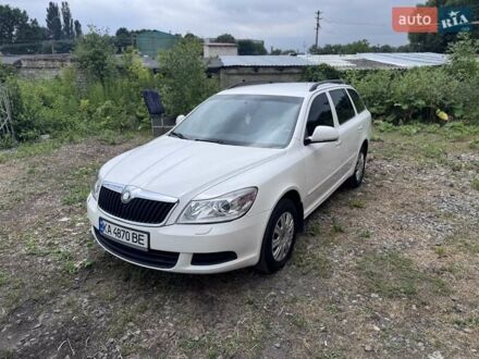 Шкода Октавия 2010 в Житомире на Automoto.ua Белый Шкода Октавия, объемом двигателя 1.6 л и пробегом 247 тыс. км за 6750 $, фото 1 на Automoto.ua