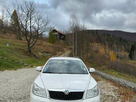 Шкода Октавія 2010 у Стрые на Automoto.ua Білий Шкода Октавія, об'ємом двигуна 1.6 л та пробігом 295 тис. км за 8200 $, фото 1 на Automoto.ua