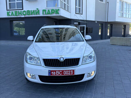 Шкода Октавия 2010 в Трускавце на Automoto.ua Белый Шкода Октавия, объемом двигателя 1.8 л и пробегом 203 тыс. км за 6990 $, фото 1 на Automoto.ua