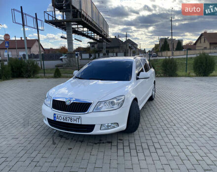Білий Шкода Октавія, об'ємом двигуна 1.6 л та пробігом 275 тис. км за 7800 $, фото 1 на Automoto.ua