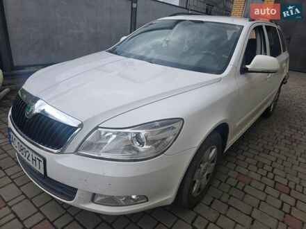 Білий Шкода Октавія, об'ємом двигуна 1.4 л та пробігом 286 тис. км за 4500 $, фото 1 на Automoto.ua