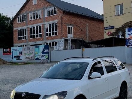 Білий Шкода Октавія, об'ємом двигуна 1.6 л та пробігом 330 тис. км за 6400 $, фото 1 на Automoto.ua