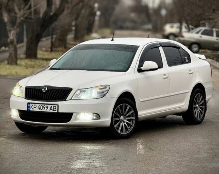 Белый Шкода Октавия, объемом двигателя 1.6 л и пробегом 262 тыс. км за 6600 $, фото 1 на Automoto.ua