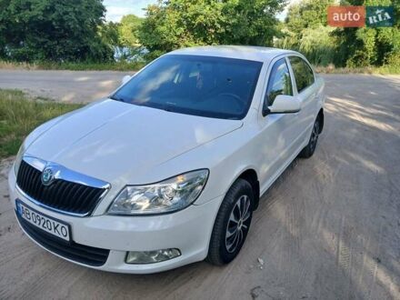 Білий Шкода Октавія, об'ємом двигуна 1.9 л та пробігом 394 тис. км за 7500 $, фото 1 на Automoto.ua