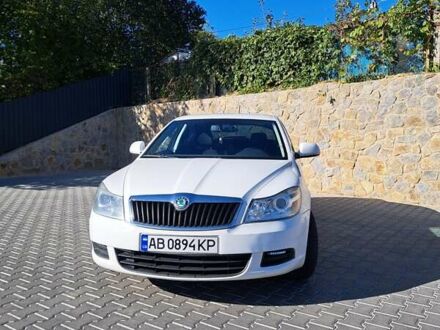 Шкода Октавія 2011 у Вінниці на Automoto.ua Білий Шкода Октавія, об'ємом двигуна 1.6 л та пробігом 230 тис. км за 8500 $, фото 1 на Automoto.ua