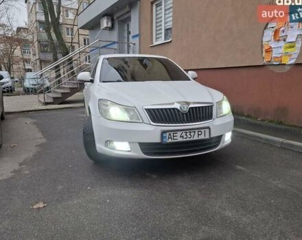 Білий Шкода Октавія, об'ємом двигуна 1.6 л та пробігом 448 тис. км за 8500 $, фото 1 на Automoto.ua
